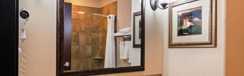 Holiday Inn Express & Suites Brady By Ihg Екстериор снимка